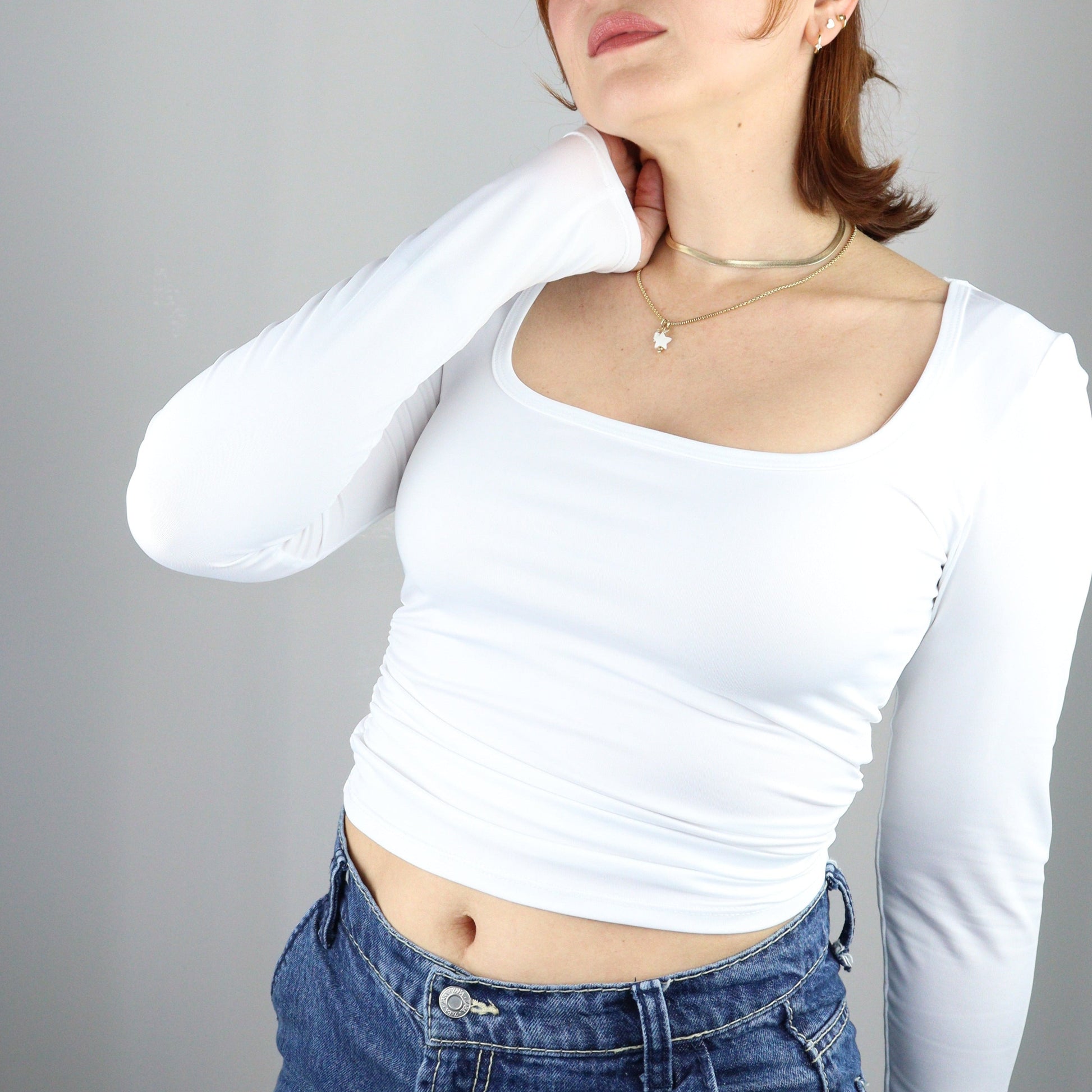 Long sleeve scoop neck tee